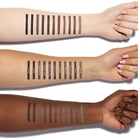 Crayon® à sourcils hydrofuge Smudge Proof de DIPBROW