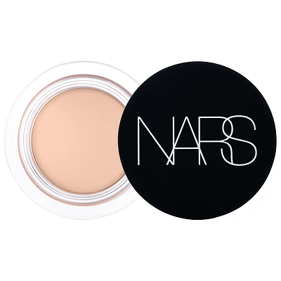 Soft Matte Complete Full Coverage Longwear Concealer with Hyaluronic Acid