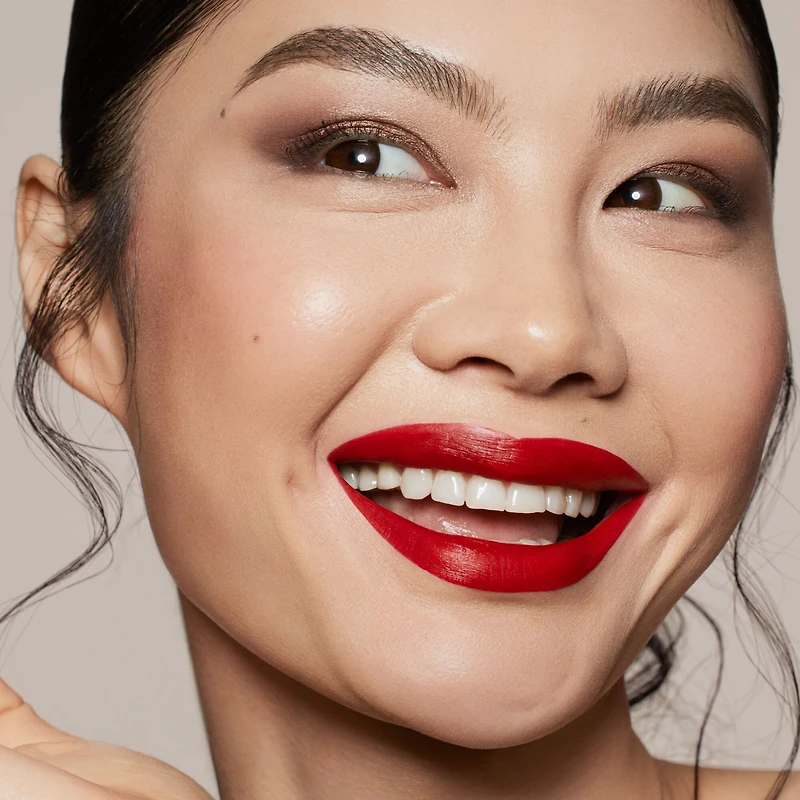 Stunna Lip Paint Longwear Fluid Color