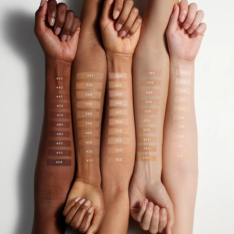 fond de teint liquide mat, léger et longue tenue Pro Filt’r Fenty Beauty