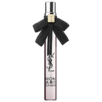 Eau de parfum Mon Paris avec des notes florales et patchouli