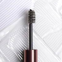 Gel sculptant pour les sourcils