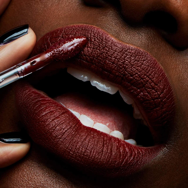 Couleur à lèvres liquide Retro Matte