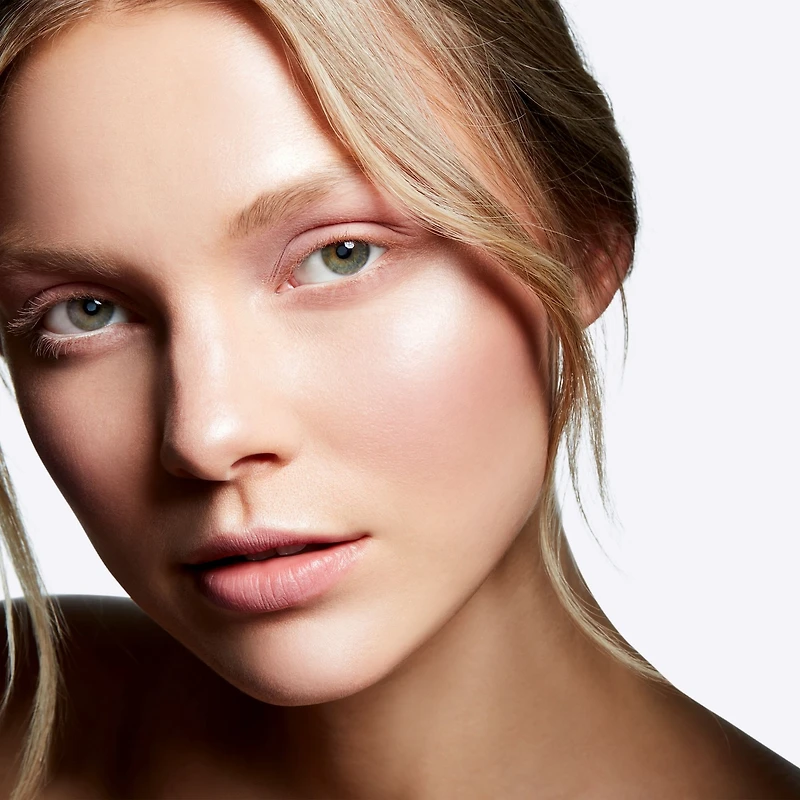 Poudre pour le visage Mineralize SkinFinish