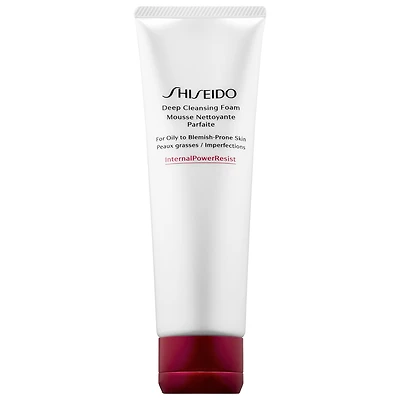 Mousse nettoyante en profondeur