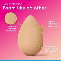 – Éponge Beautyblender® nude