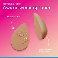 – Éponge Beautyblender® nude
