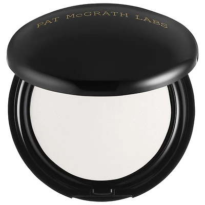 PAT McGRATH LABS Skin Fetish: Sublime Perfection Blurring Under Eye Powder 0.14 oz/4 g