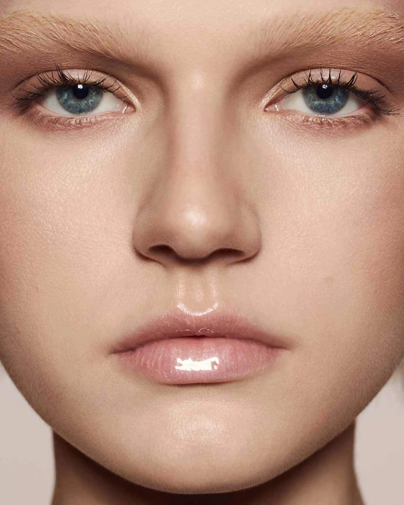 Illuminateur universel pour les lèvres Gloss Bomb
