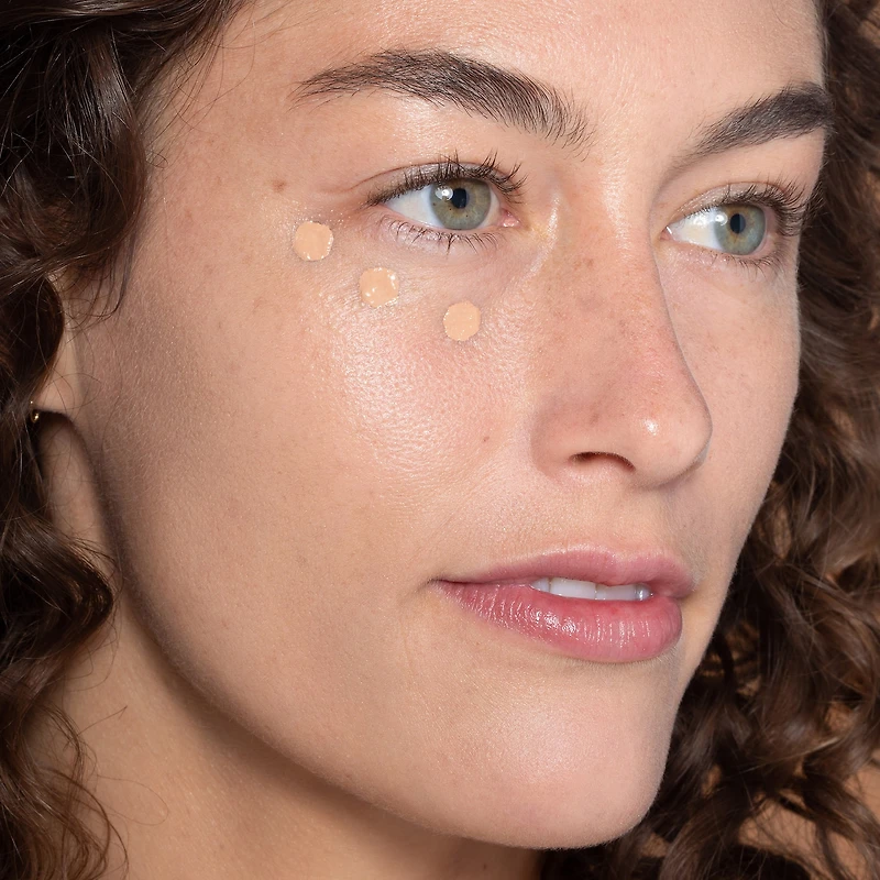 True Skin Serum Concealer with Vitamin C