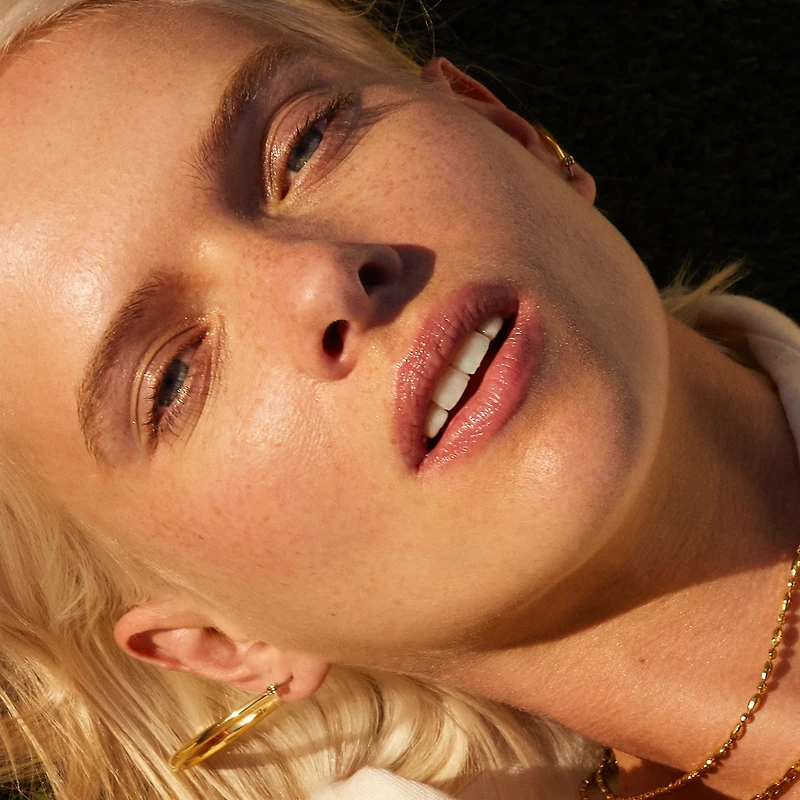 Balmy Gloss Tinted Lip Oil