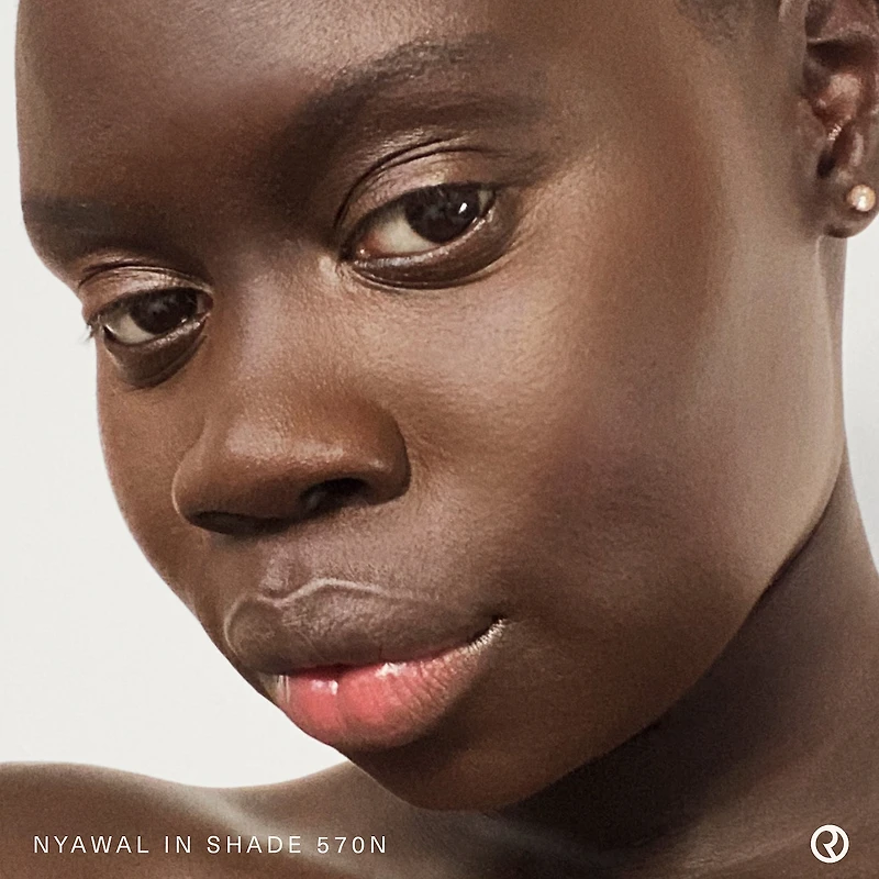 Liquid Touch Weightless Foundation