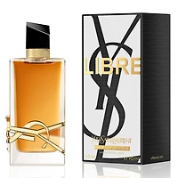 Eau de parfum LIBRE Intense avec des notes vanille chaude et fleurs d’oranger