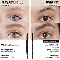 Crayon définisseur de sourcils à pointe triangulaire 3-en-1 Easy Precision