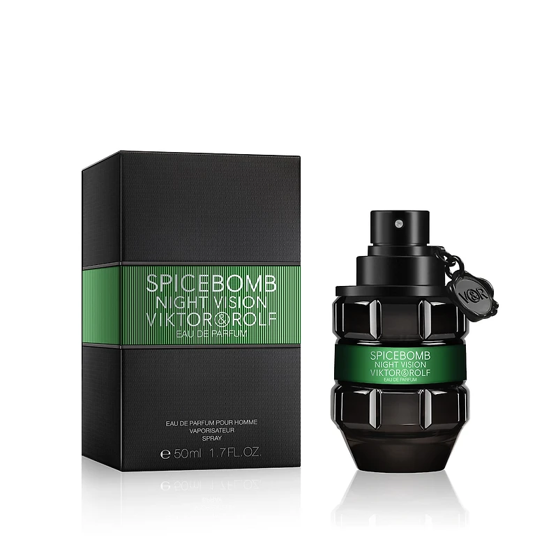 Eau de parfum Spicebomb Night Vision avec encens et notes boisées