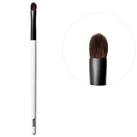 MAKEUP BY MARIO E5 Precision Eyeshadow Brush