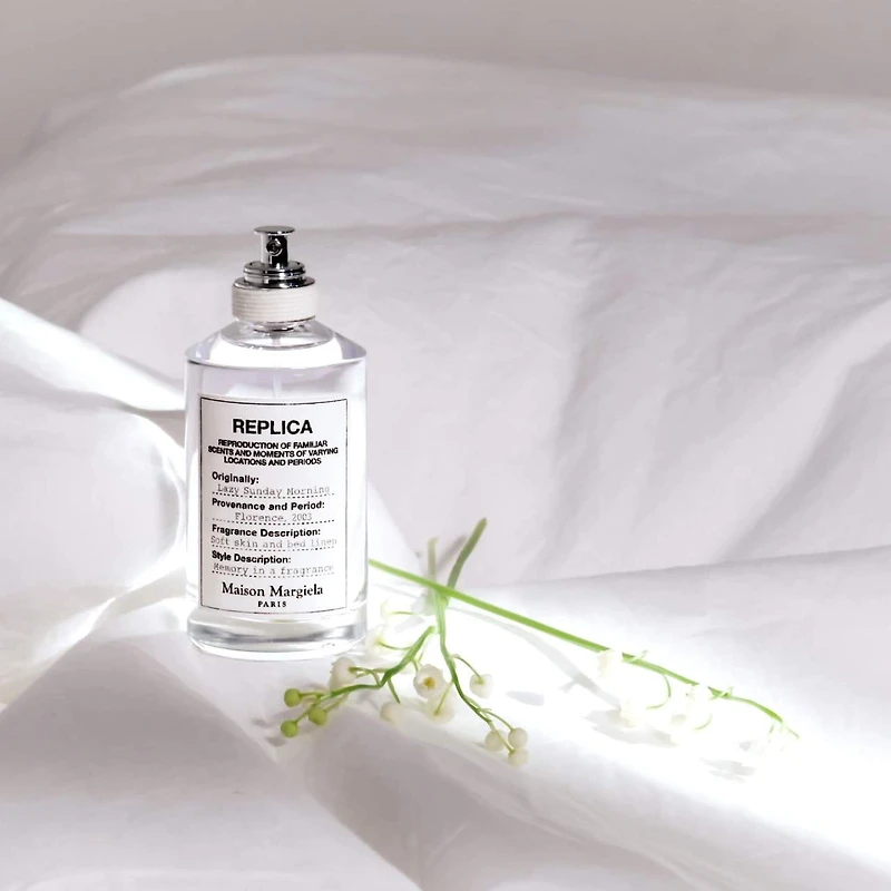 Eau de toilette Lazy Sunday Morning ’REPLICA’ avec musc blanc, muguet et iris