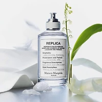 Eau de toilette Lazy Sunday Morning ’REPLICA’ avec musc blanc, muguet et iris