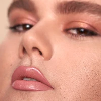 Rouge à lèvres hydratant Power Bullet Cream Glow