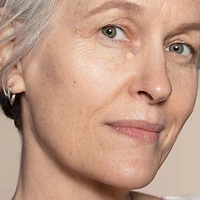 Sérum anticernes True Skin avec vitamine C