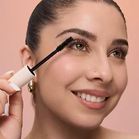 Mascara volumisant universel Perfect Strokes