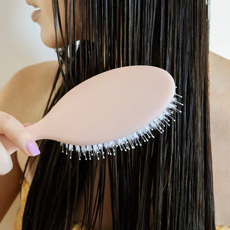 Brosse végane de style démêlante
