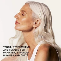 Shampoing mauve tonifiant hydratant et illuminant No.4P Blonde