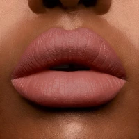 Rouge à lèvres mat et mince Velvet Radical