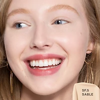 True Skin Medium Coverage Serum Foundation with Niacinamide