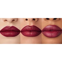 Rouge à lèvres satiné et mat Velvet longue tenue