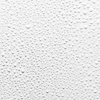 Brume hydratante à la rose qui réduit les pores