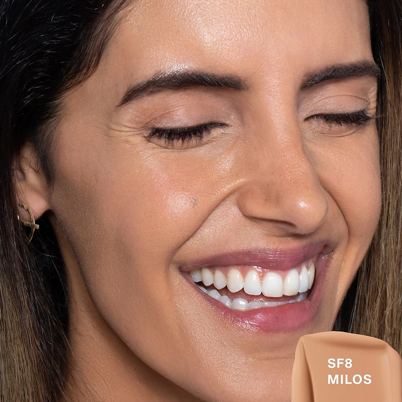 True Skin Medium Coverage Serum Foundation with Niacinamide