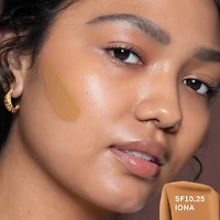True Skin Medium Coverage Serum Foundation with Niacinamide