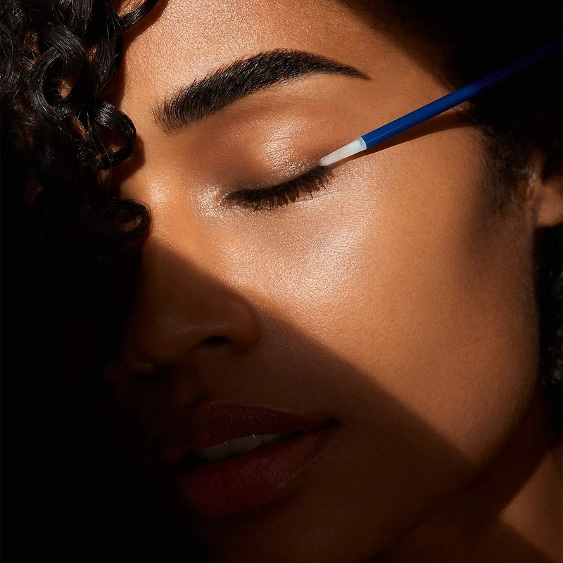 Sérum rehaussant pour cils et sourcils