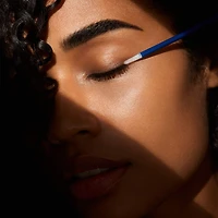 Sérum rehaussant pour cils et sourcils