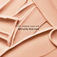 Crème contour pour le corps Smooth & Seduce™ avec caféine