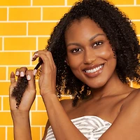 Huile pour les cheveux nourrissante Brazilian Glossy™