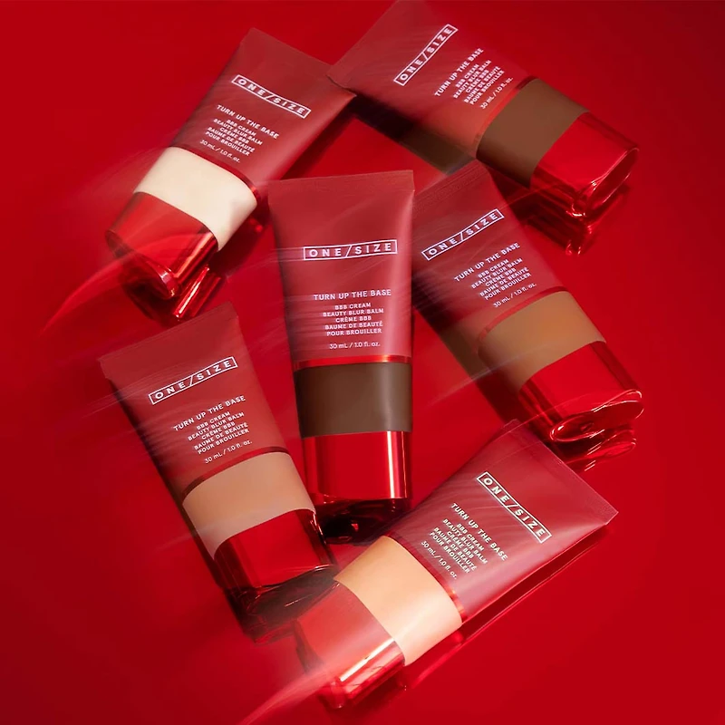 Fond de teint baume beauté pour brouiller Turn Up The Base