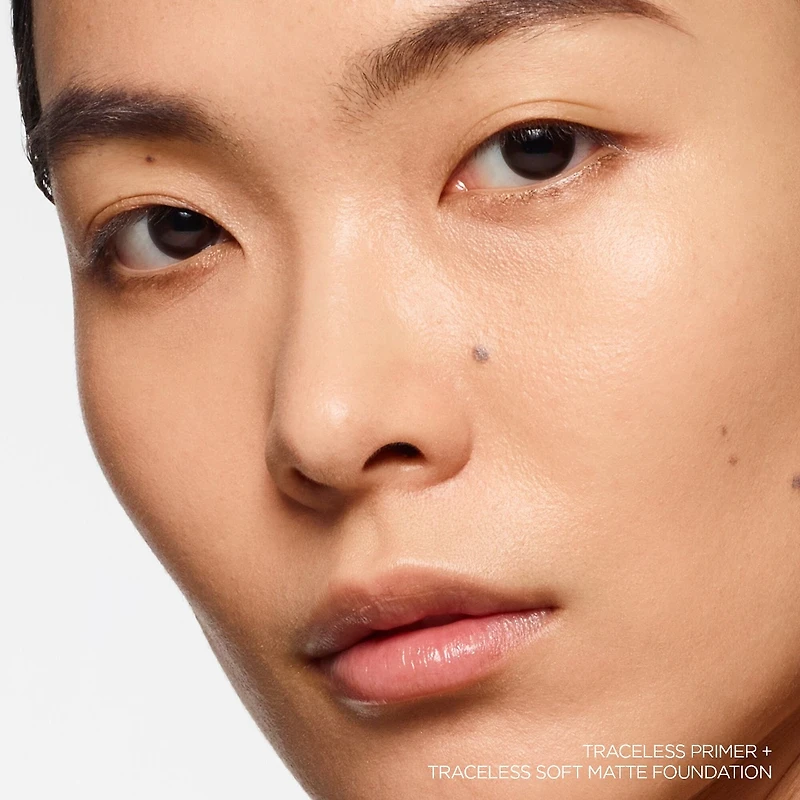 Base invisible, douce et matte