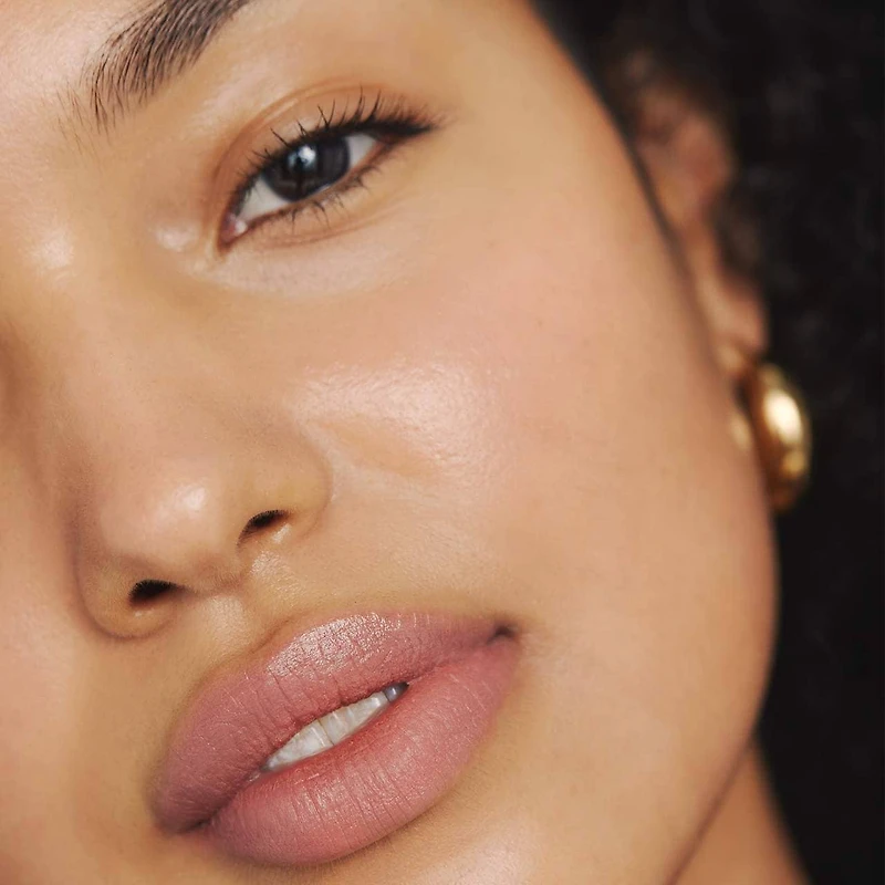 Day Glow Dewy Highlighting Balm