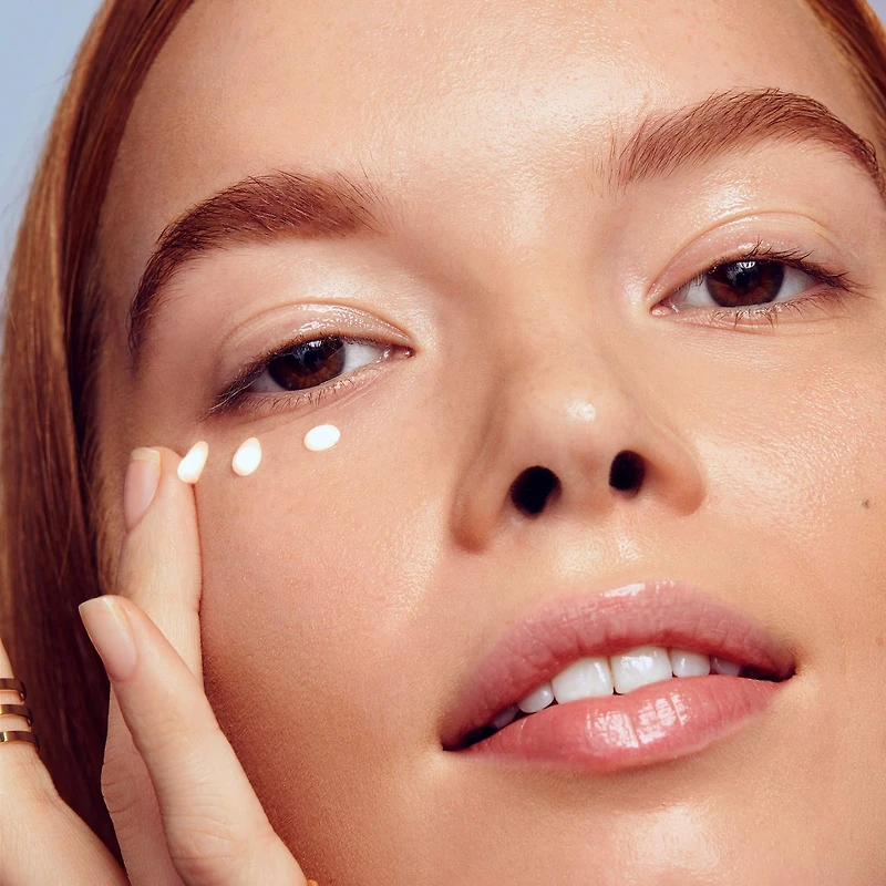 Crème crème contour des yeux avec acide hyaluronique Water Bank Blue