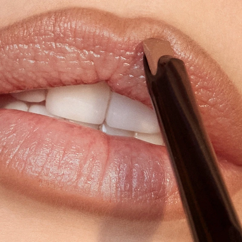 Pout to Get Real Clean Overlining Lip Liner