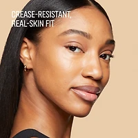 Anticernes longue tenue à couvrance totale Skin Hydrating