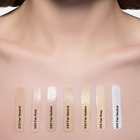 Fond de teint à couvrance moyenne Triclone Skin Tech avec arnica fermenté