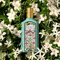 Eau de parfum Flore Beautiful Jasmine avec orange et bois santal
