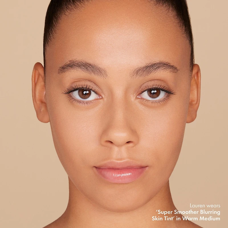 Fluide teinté effet flouté Super Smoother