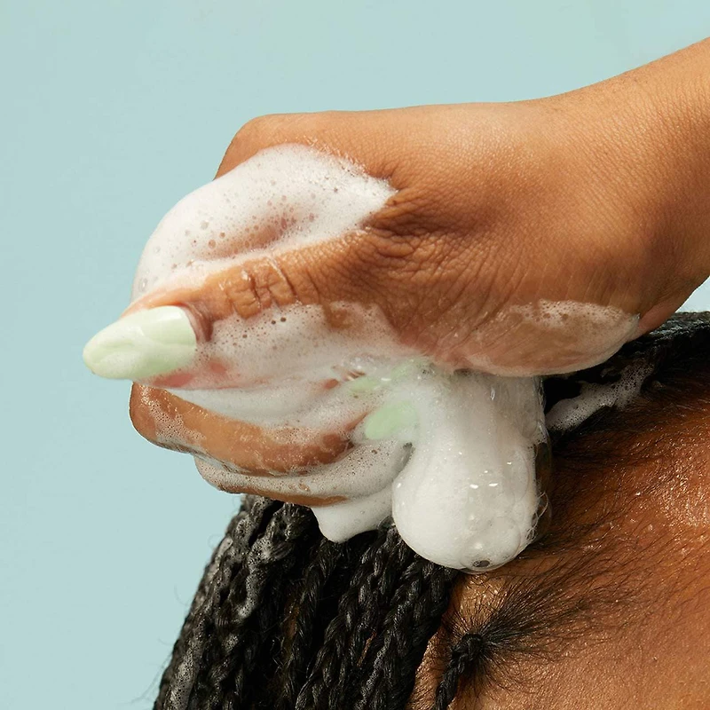 Mousse pour boucles et torsades