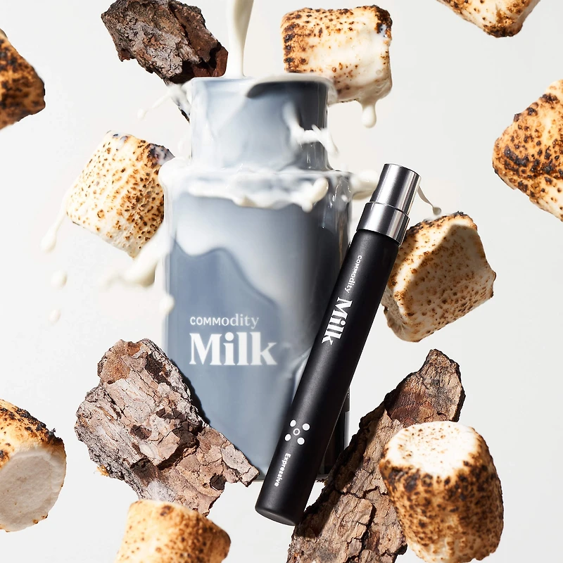 Eau de parfum Milk Expressive avec des notes guimauve et bois d’acajou