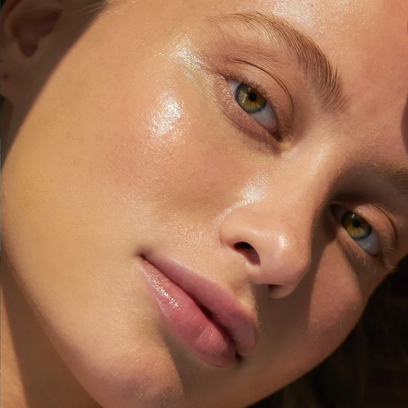 Sea Vitamin C Serum for Brightening Dark Spots & Redness with Algae