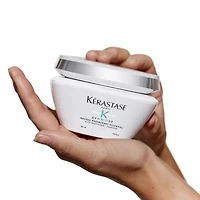 Masque capillaire profondément hydratant Symbiose pour cheveux abîmés